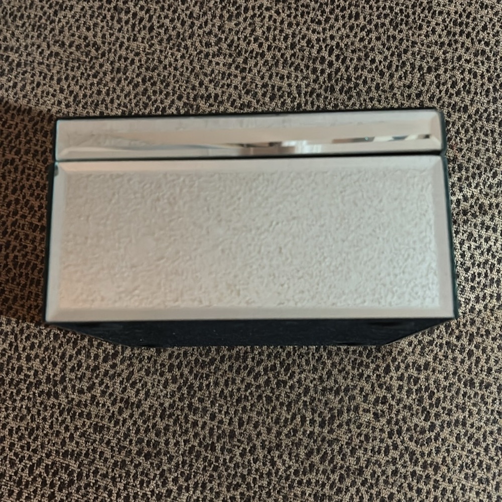 Square Mirrored Box - Picture 5 of 8